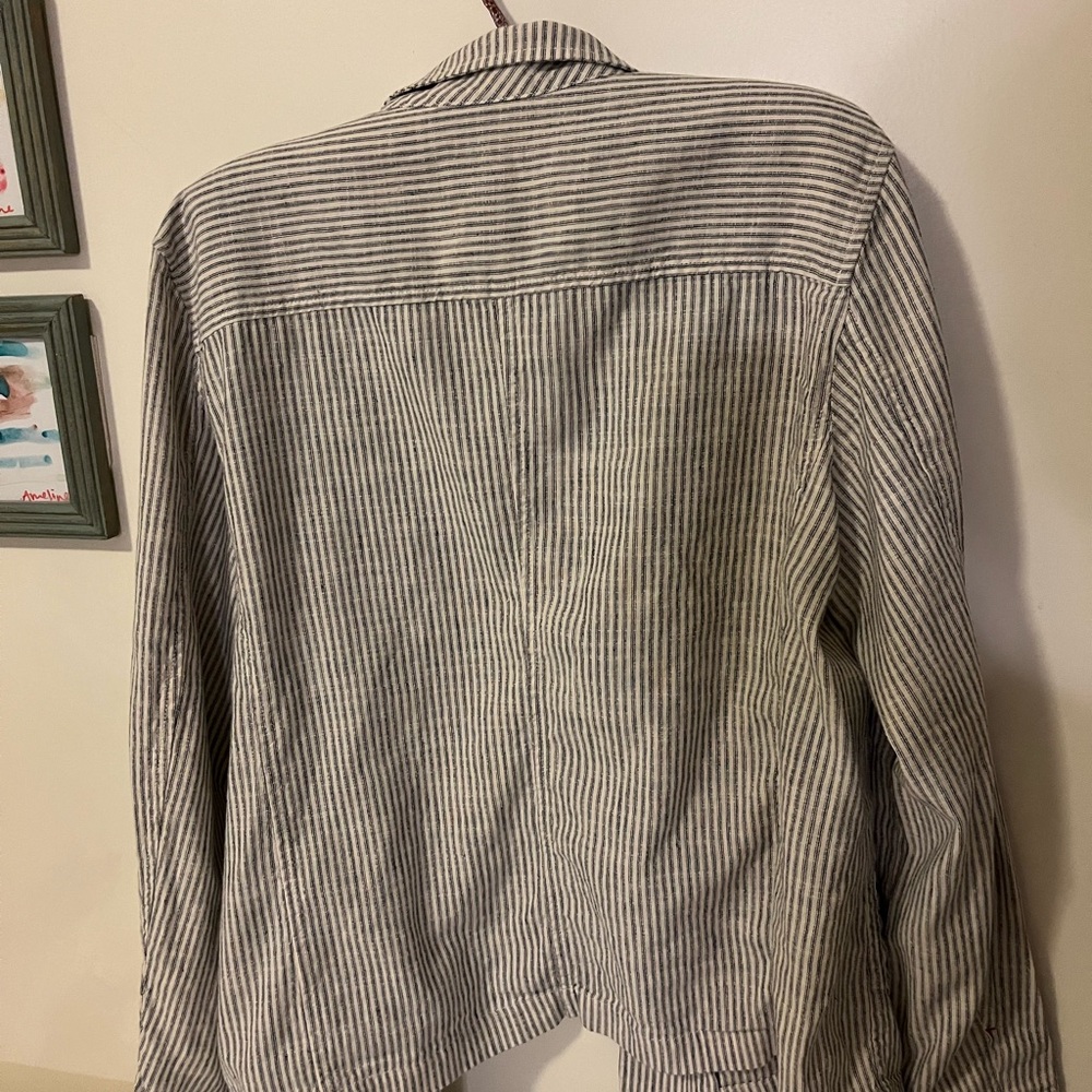Striped Gray Jacket - image 3